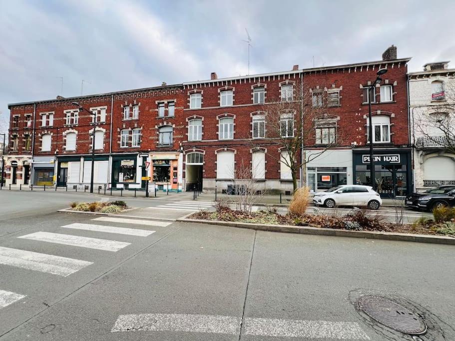 Apt Des Artistes, 3 Min A Pied Gare Et Centre Valenciennes Exteriör bild
